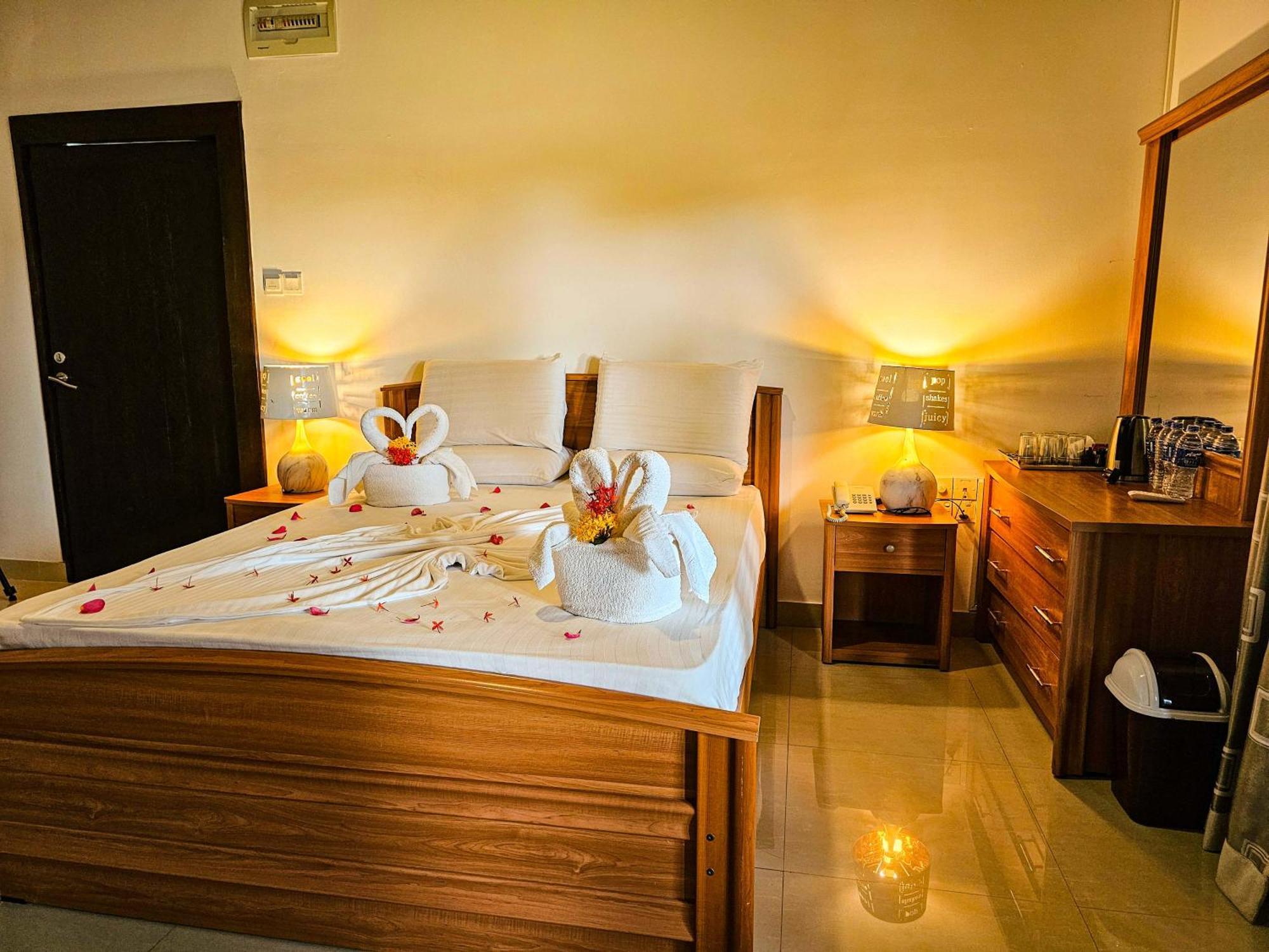 Gamodh Citadel Resort Anuradhapura Εξωτερικό φωτογραφία